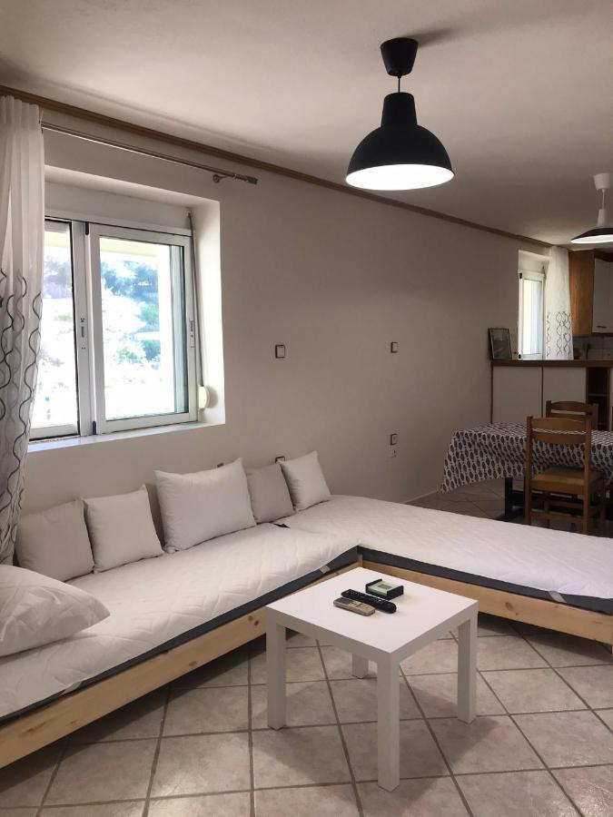 Ag Apartment Igumeníca Kültér fotó